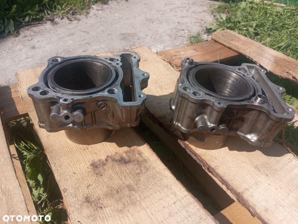Cylinder cylindry sv 650 tuleja silnika przedni tylni sv650 98 - 02 K3 - 3