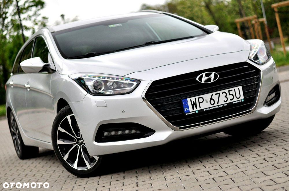 Hyundai i40 Kombi 1.7 CRDi Premium - 33