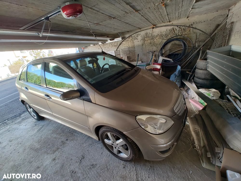 Mercedes-Benz B 200 CDI DPF Autotronic SPORT EDITION - 4