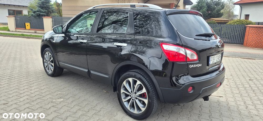 Nissan Qashqai 2.0 dCi 4 x 4 DPF tekna - 9