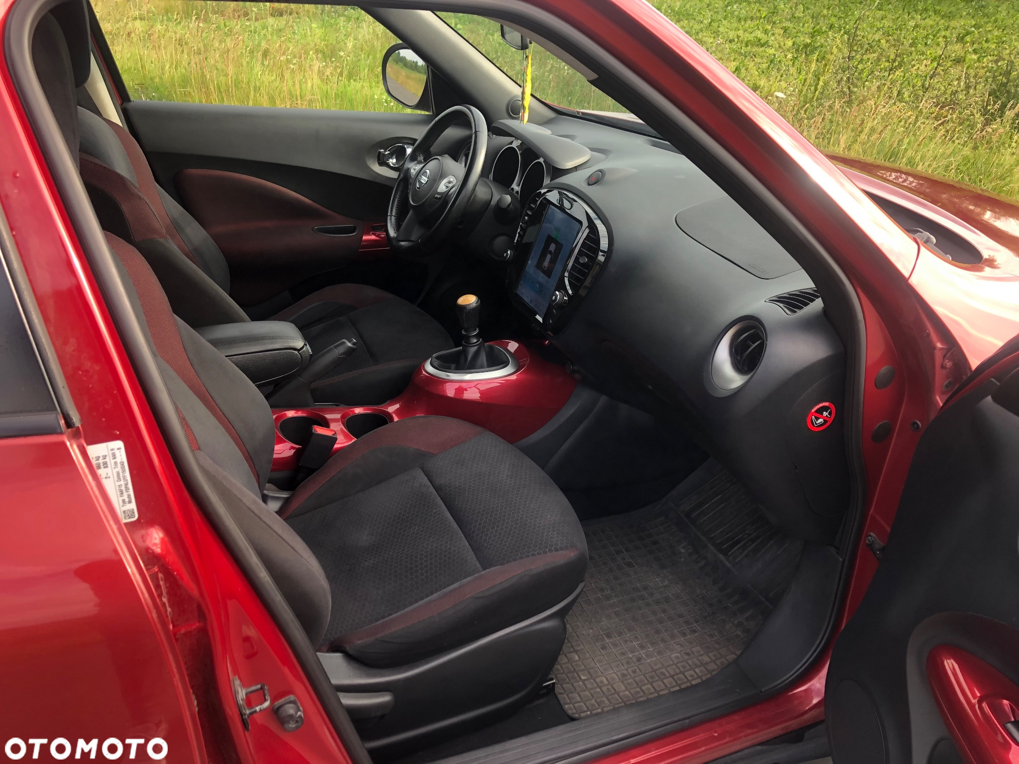 Nissan Juke 1.6 T Tekna - 8