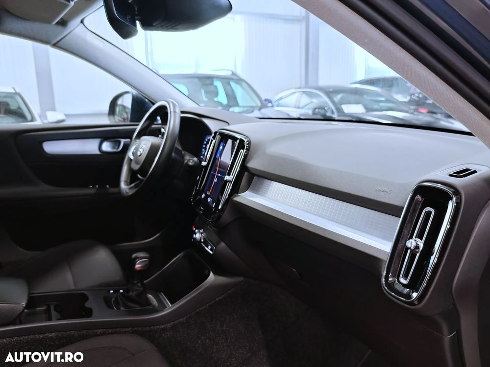 Volvo XC 40 T4 Recharge DKG Inscription Expression - 8