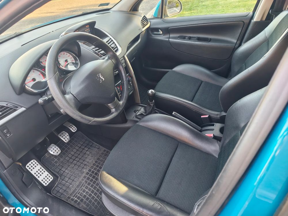 Peugeot 207 1.6 HDi Sportium - 8