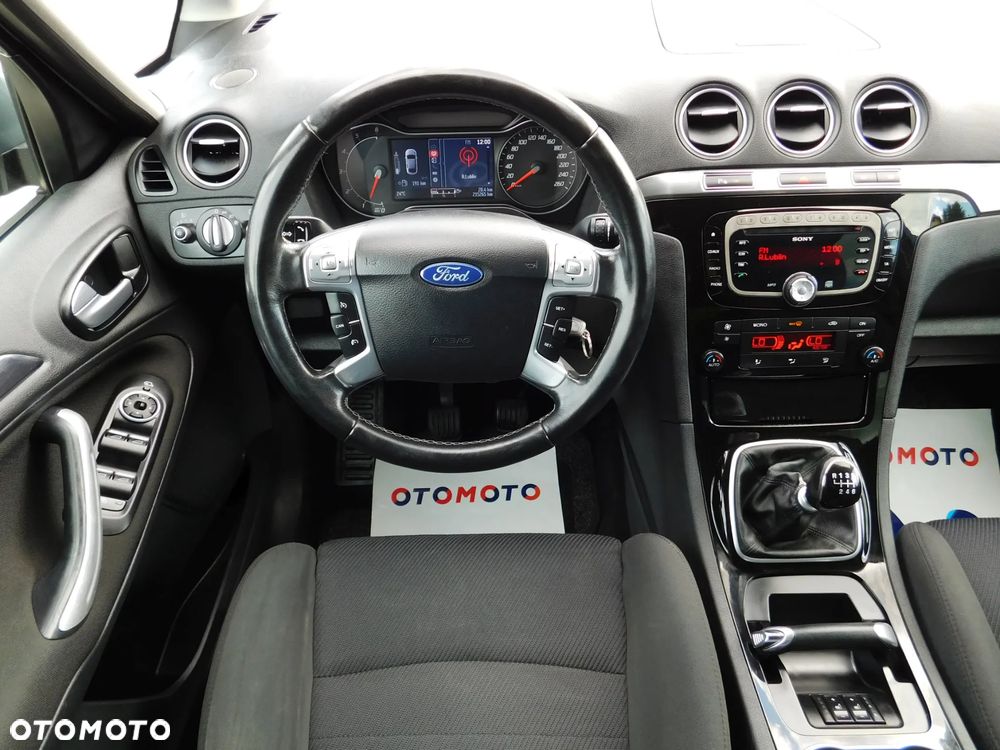 Ford S-Max 2.0 TDCi Titanium - 3