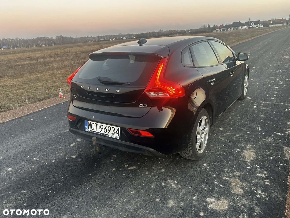 Volvo V40 2012 photo 4