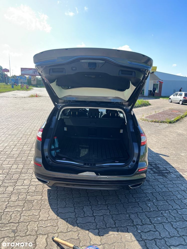 Ford Mondeo 2.0 TDCi Titanium - 13