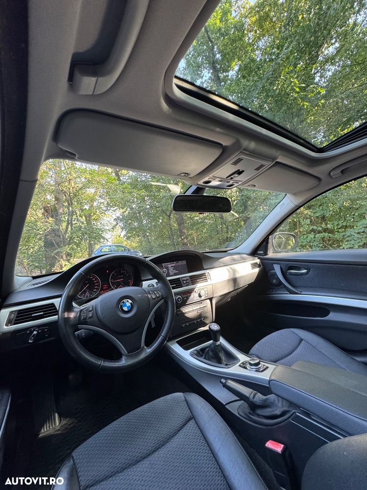 BMW Seria 3 320d xDrive - 9