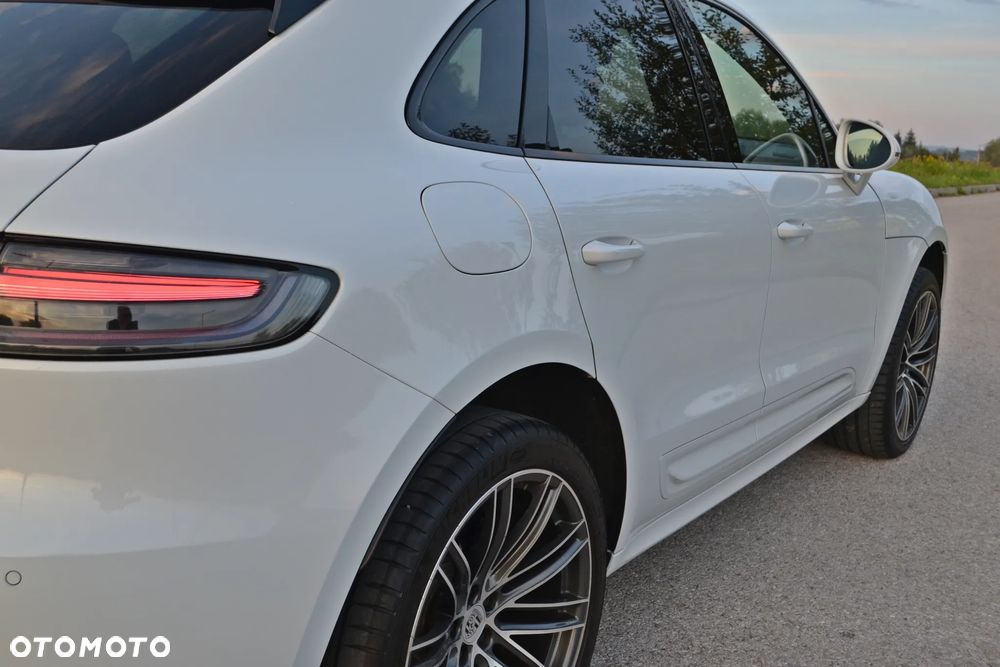 Porsche Macan - 15