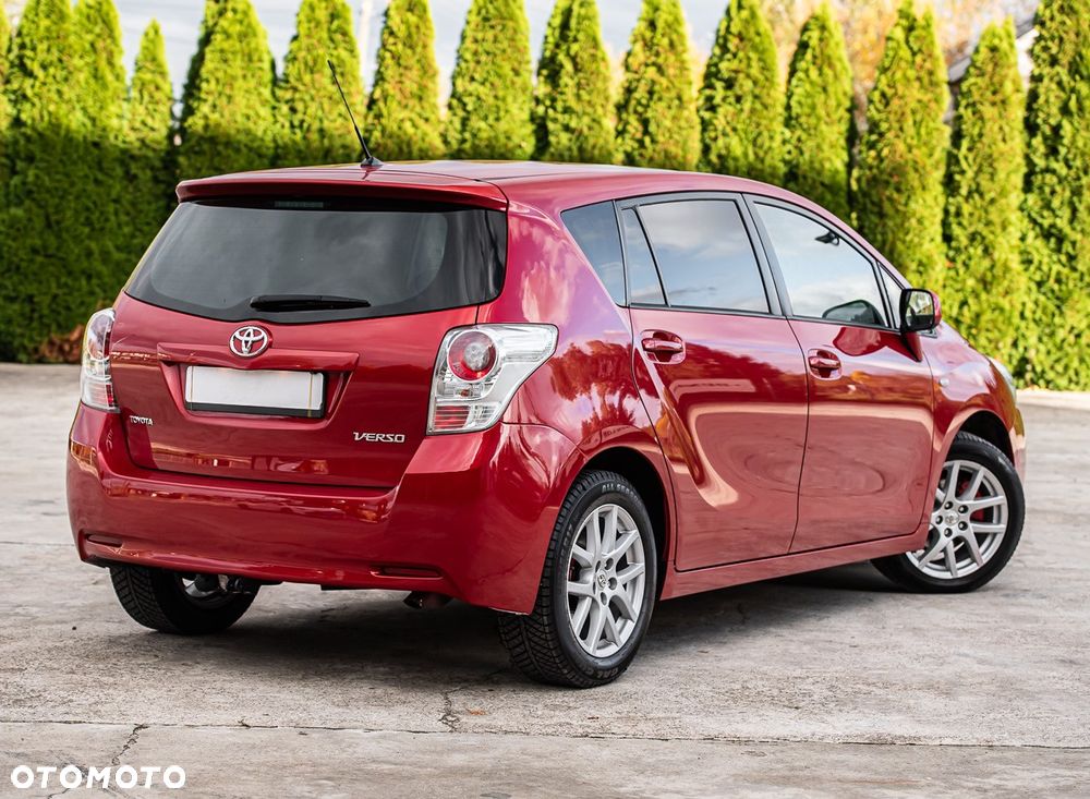 Toyota Verso - 3