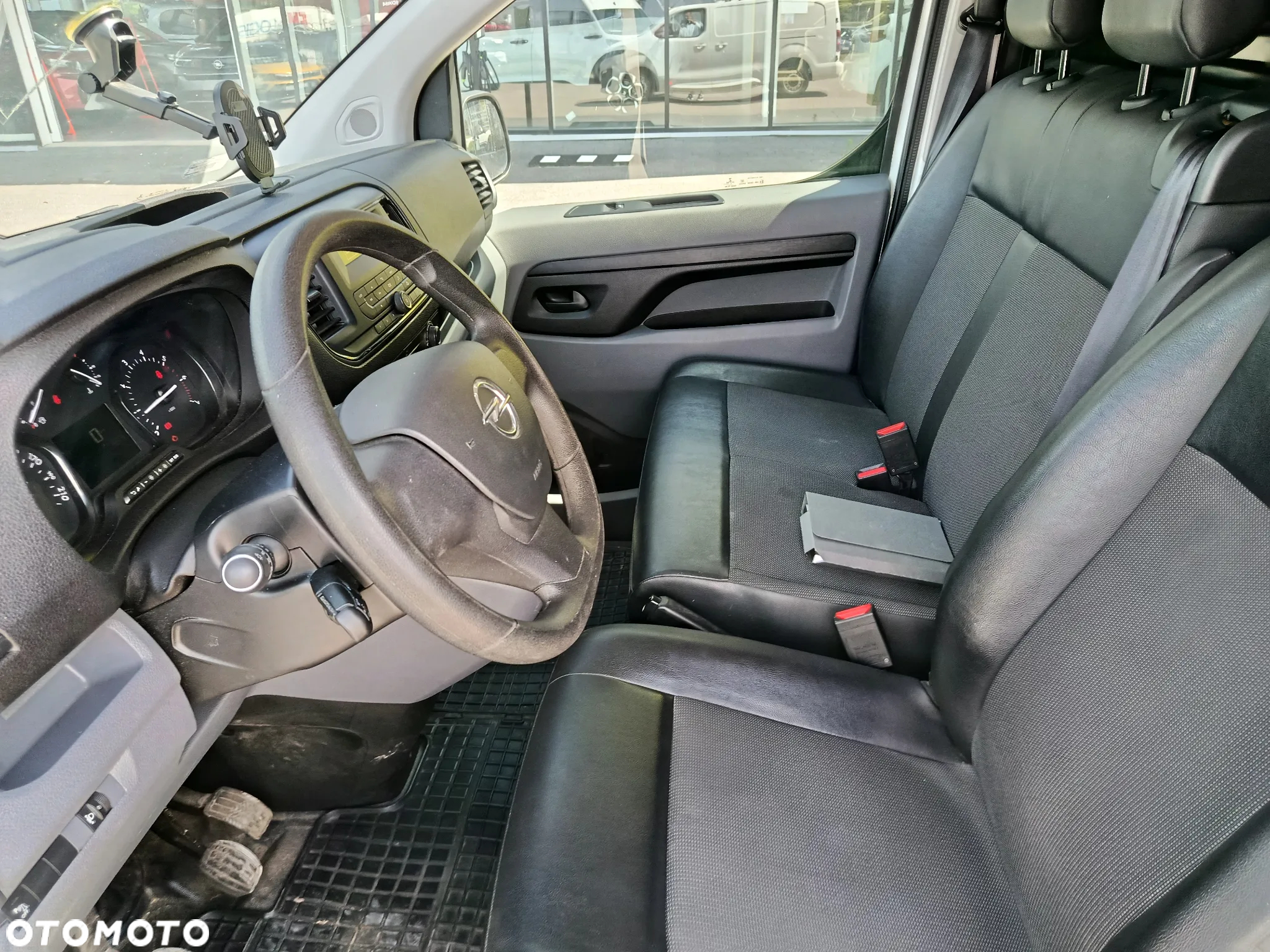 Opel VIVARO IZOTERMA - 9