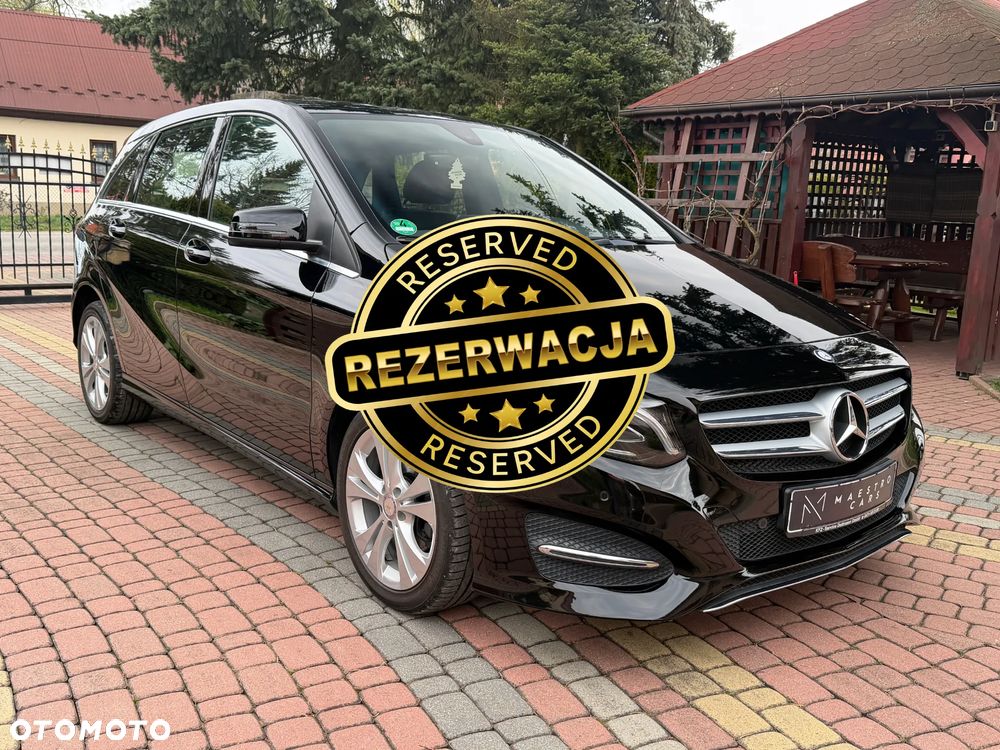 Mercedes-Benz Klasa B 180 UrbanStyle Edition