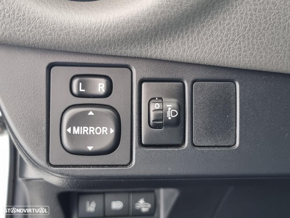 Toyota Yaris 1.0 VVT-i Comfort - 31