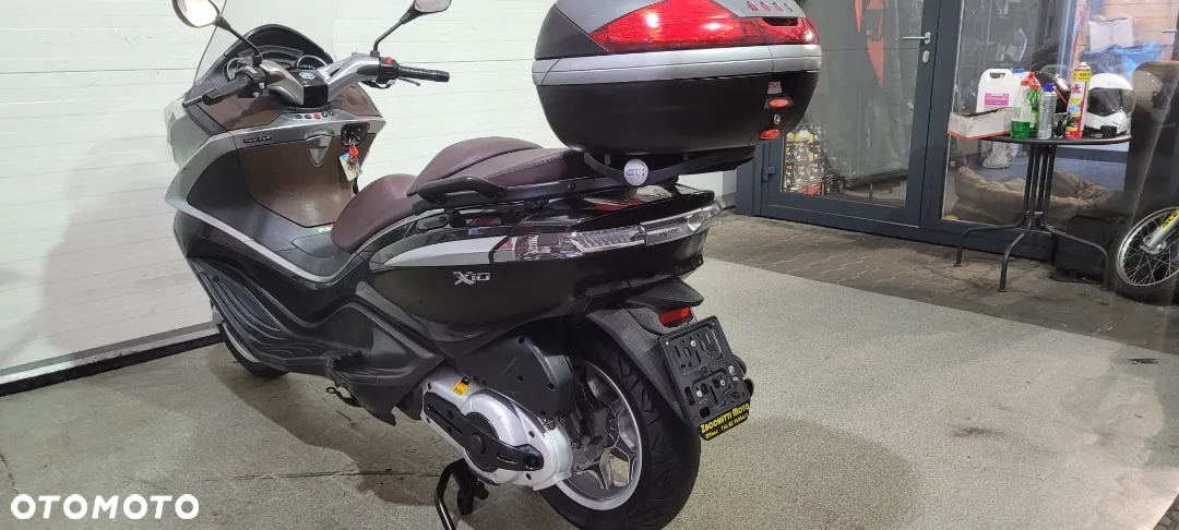 Piaggio X10 - 26