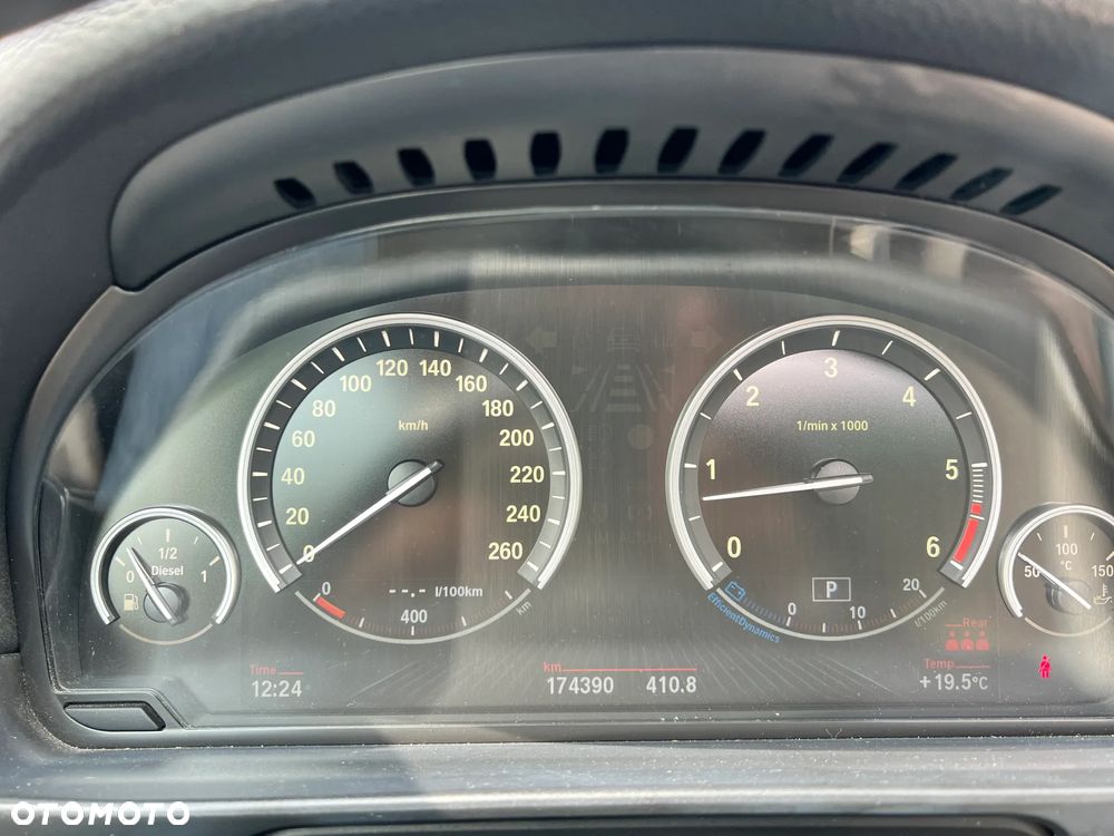 BMW Seria 5 - 26