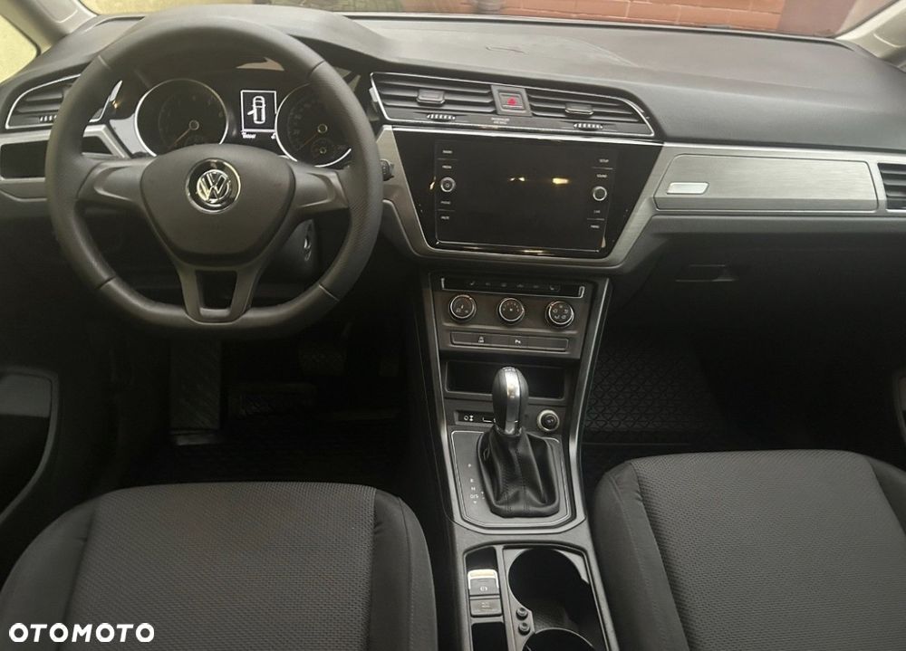 Volkswagen Touran 1.4 TSI BMT Highline DSG - 10