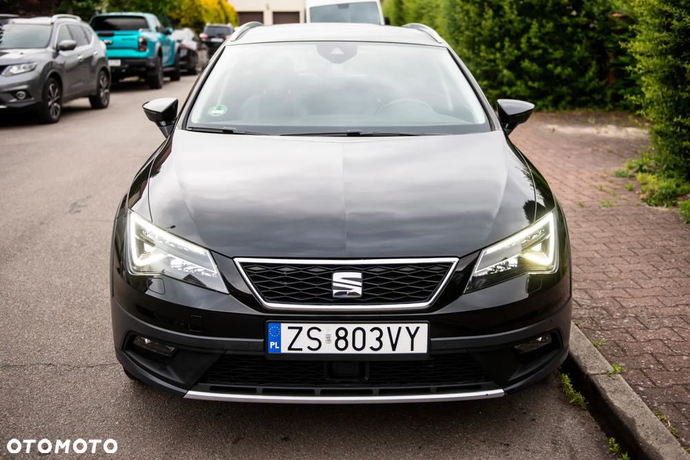 Seat Leon 2.0 TDI DPF XCELLENCE - 2