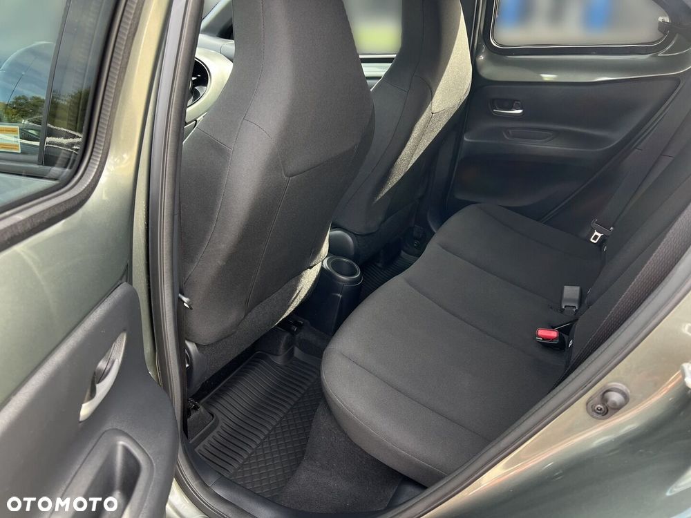 Toyota Aygo X 1.0 VVT-i Style CVT - 20