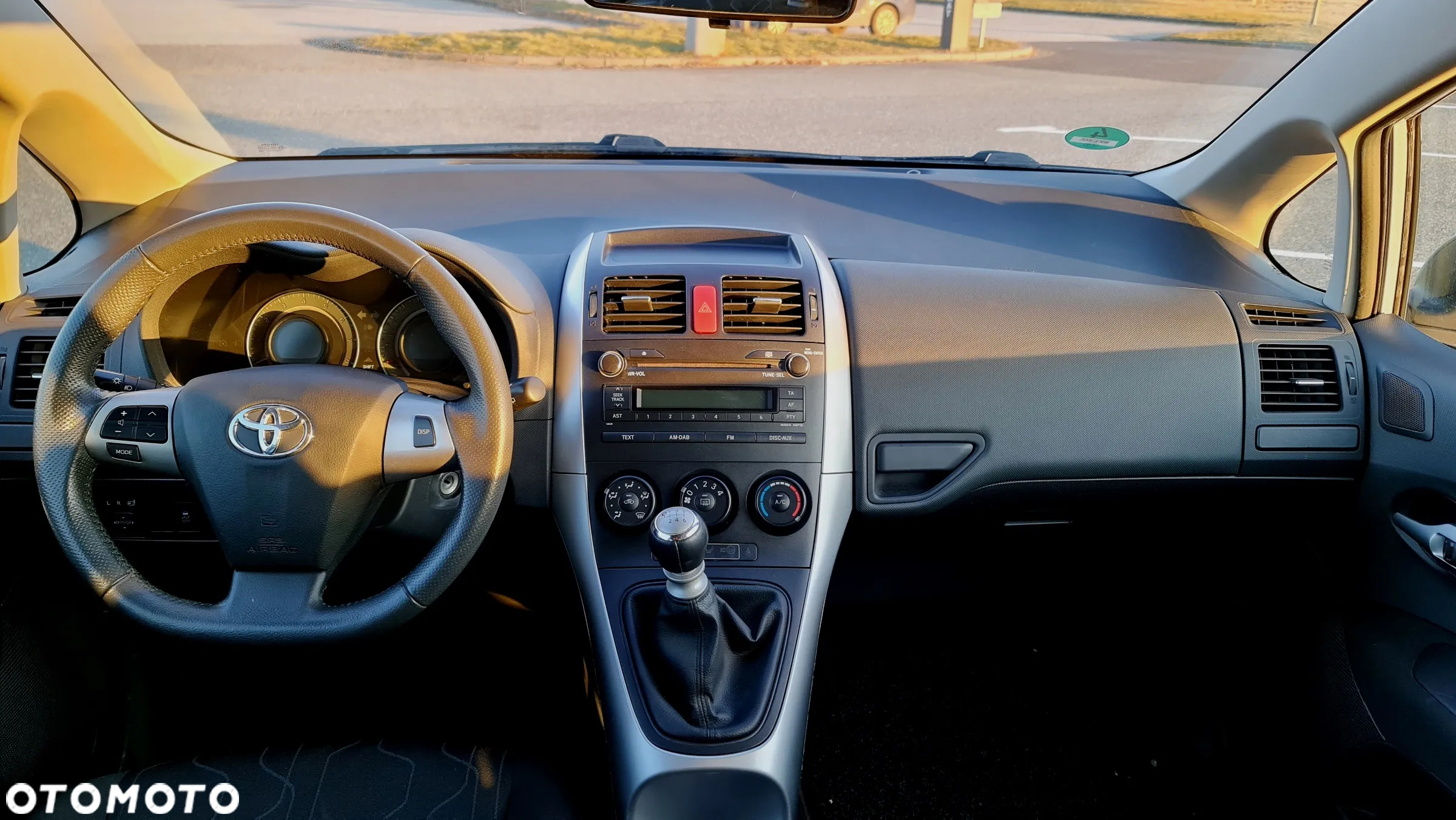 Toyota Auris 1.6 Edition - 10