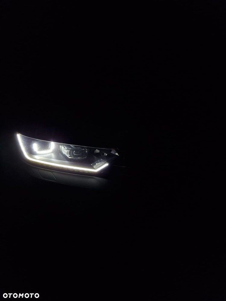 Volkswagen Passat 1.8 TSI BMT Highline DSG - 29