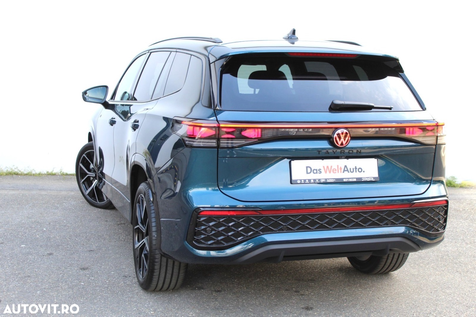 Volkswagen Tayron 2.0 TDI 4Motion DSG R-Line - 3
