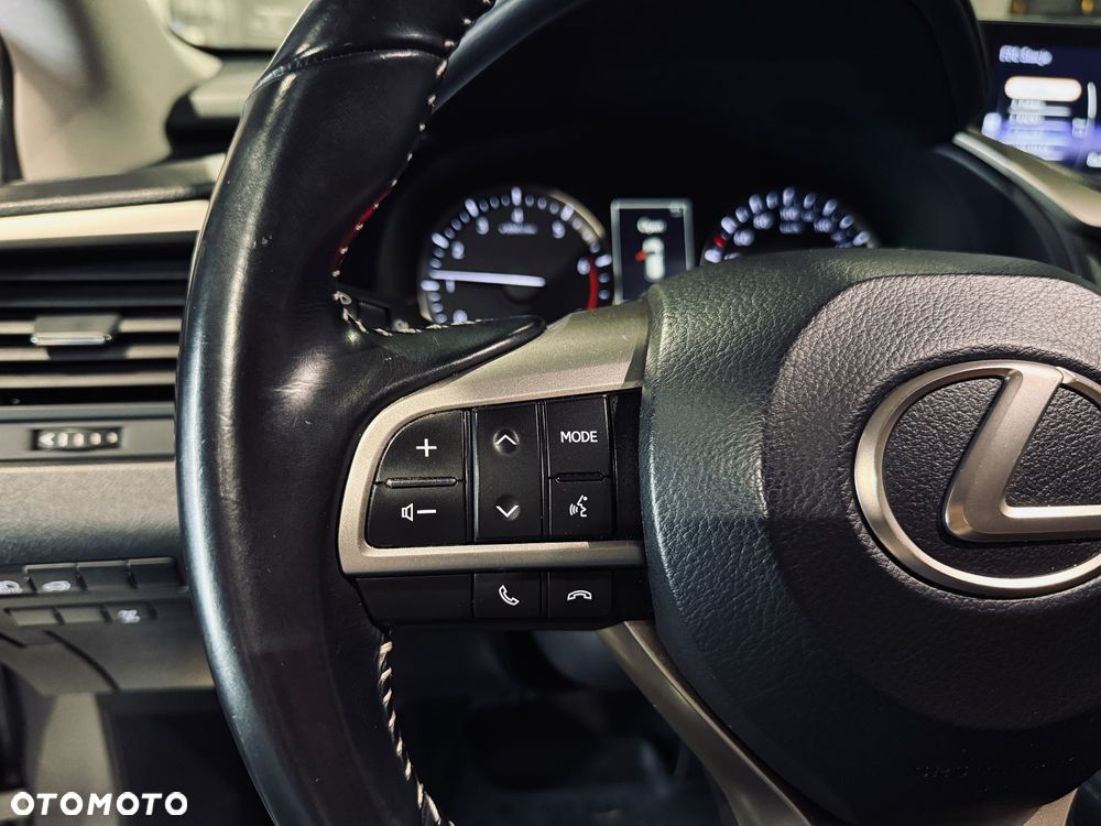 Lexus RX - 13