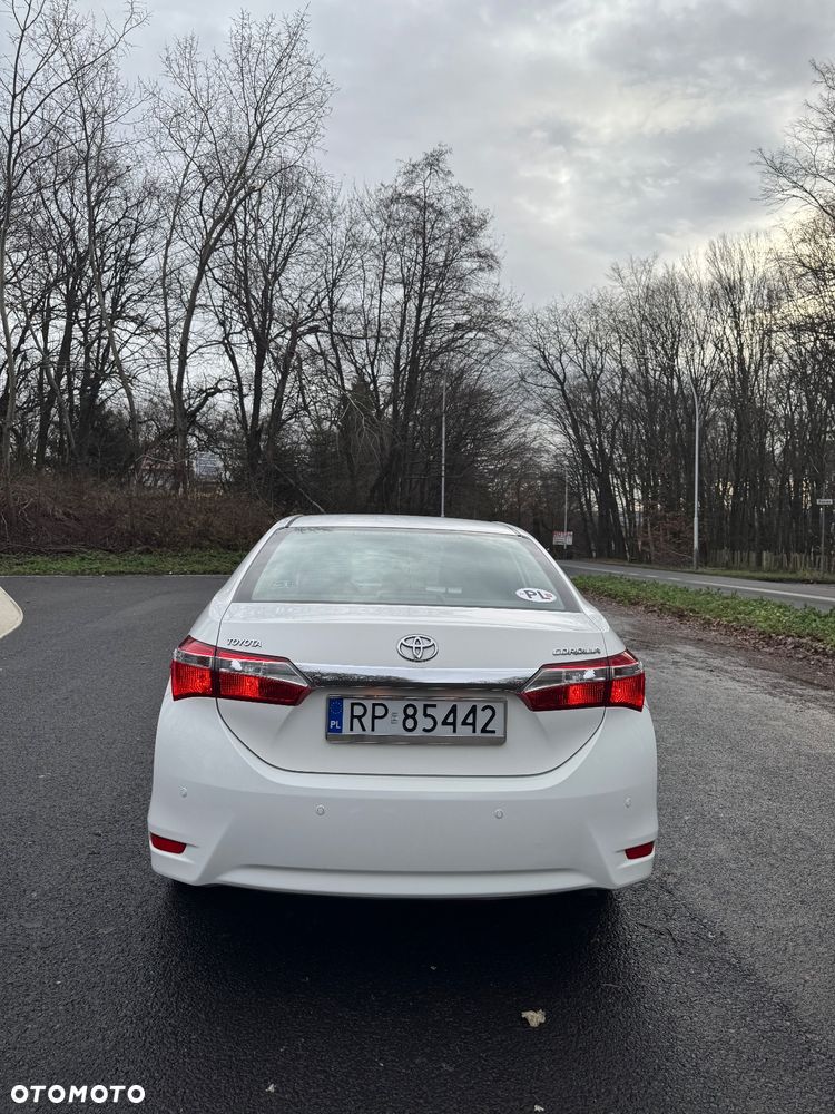 Toyota Corolla 1.4 D-4D Comfort - 3