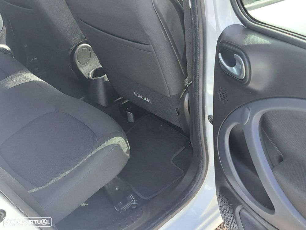 Smart ForFour EQ passion - 27