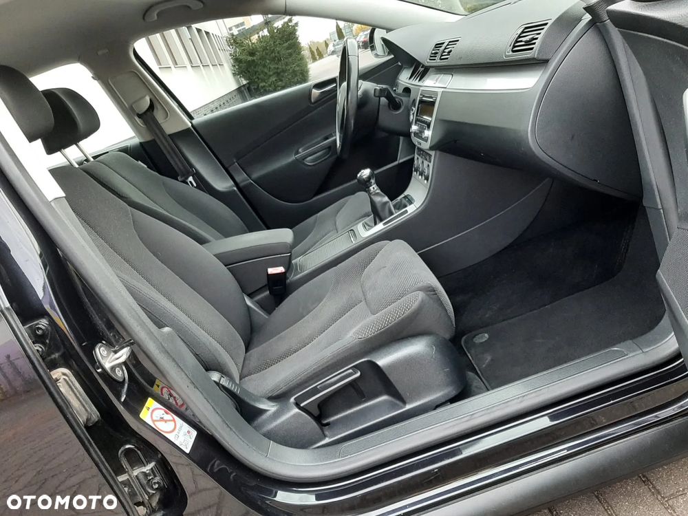 Volkswagen Passat Variant - 6