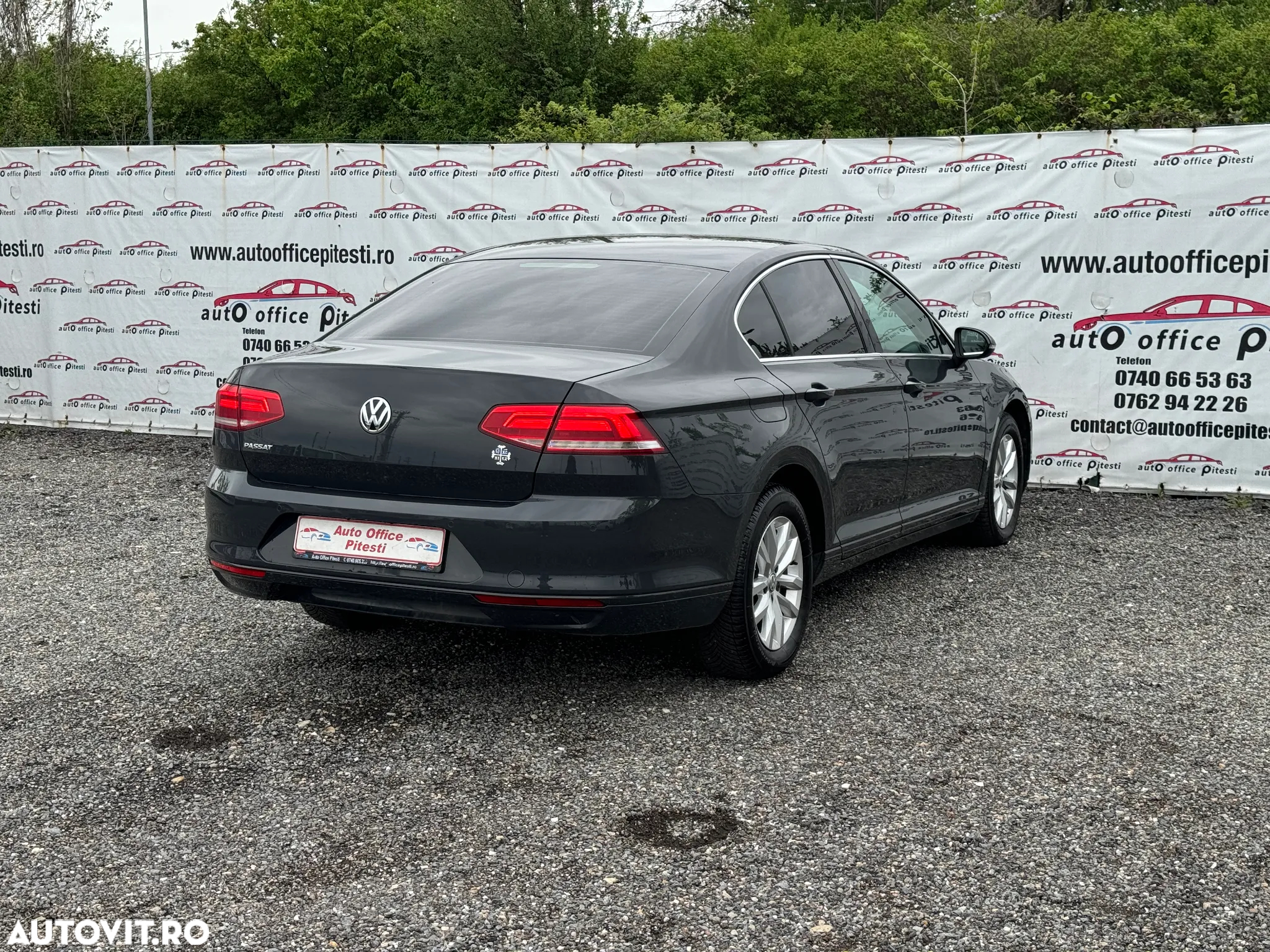 Volkswagen Passat 2.0 TDI DSG Comfortline - 5