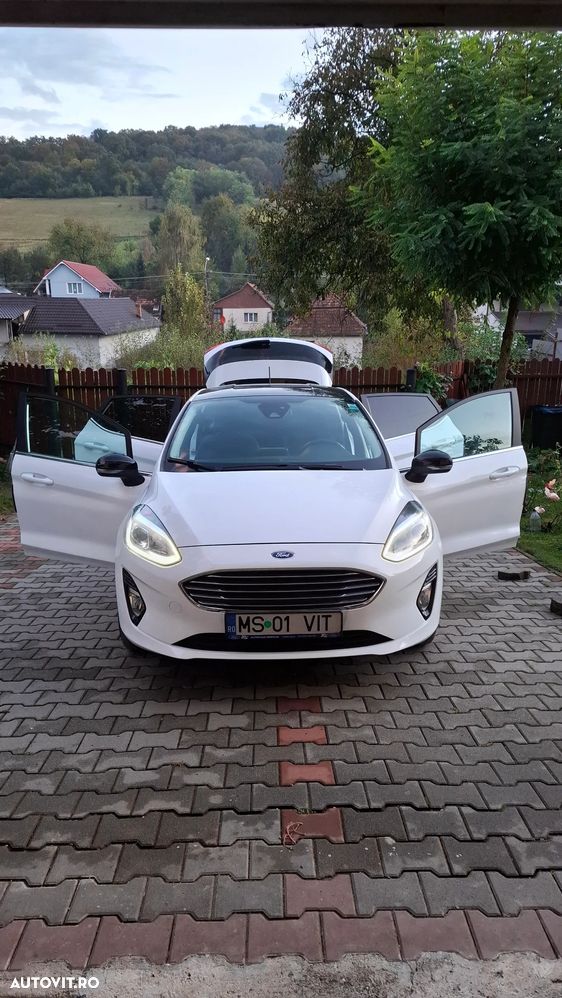 Ford Fiesta 1.0 EcoBoost Titanium - 10