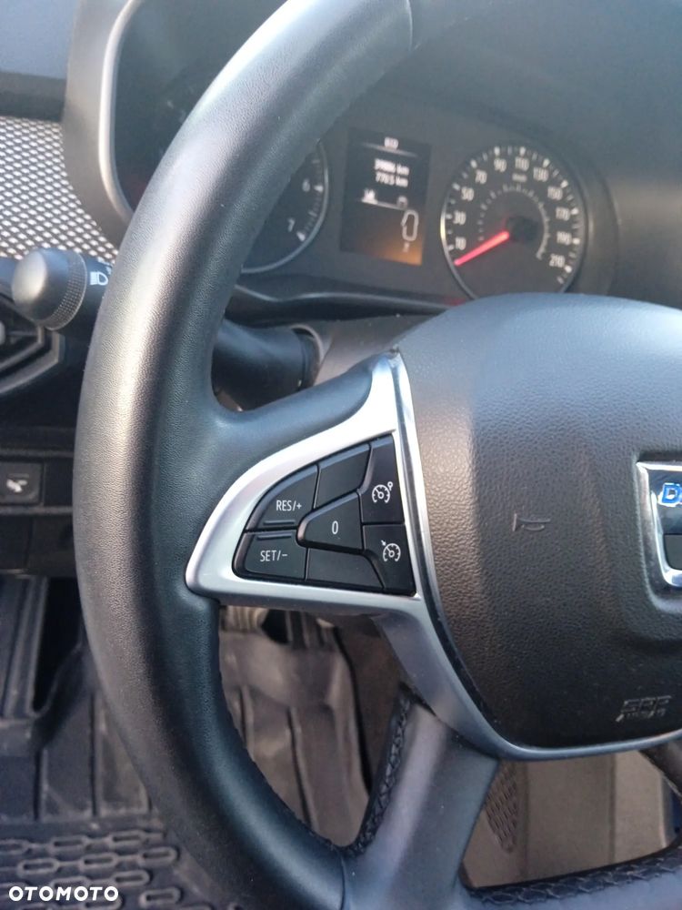 Dacia Sandero TCe 100 Essential - 19