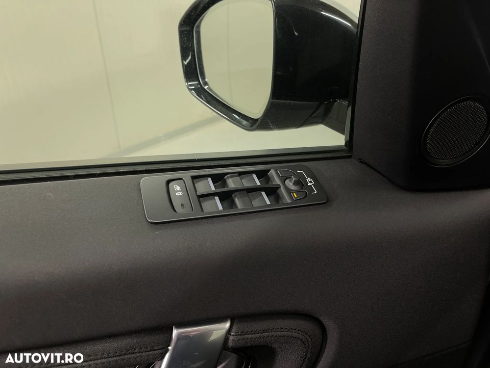 Land Rover Discovery Sport 2.0 P200 MHEV - 24