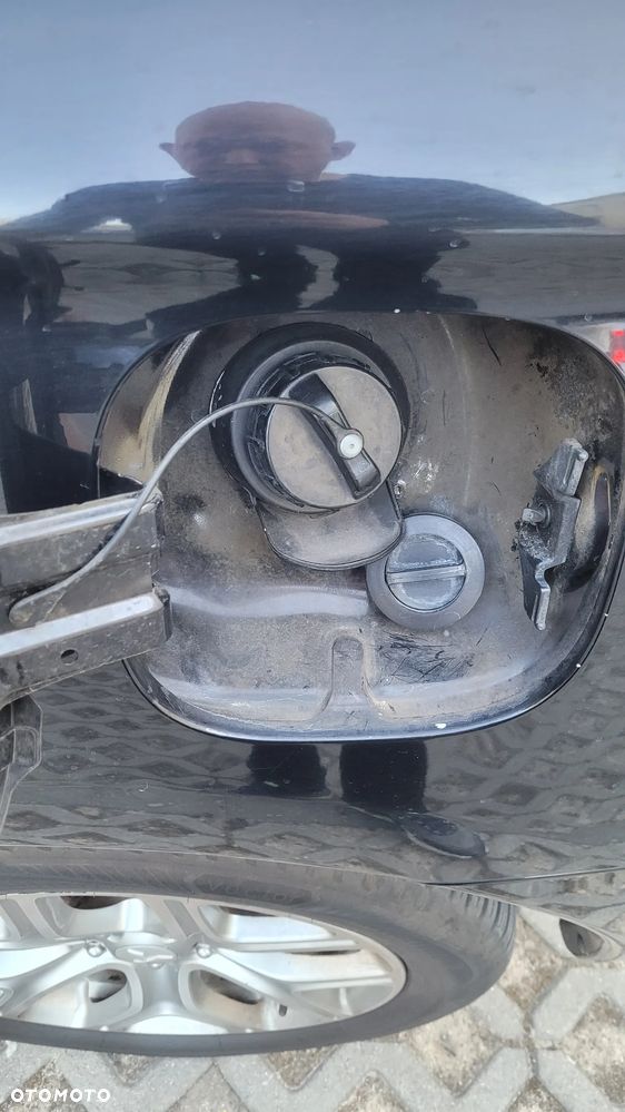 Mitsubishi Outlander - 14