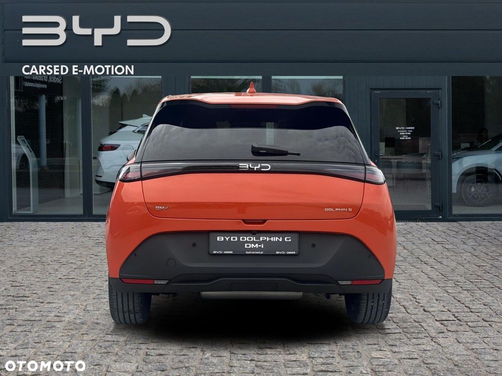 BYD Dolphin - 5