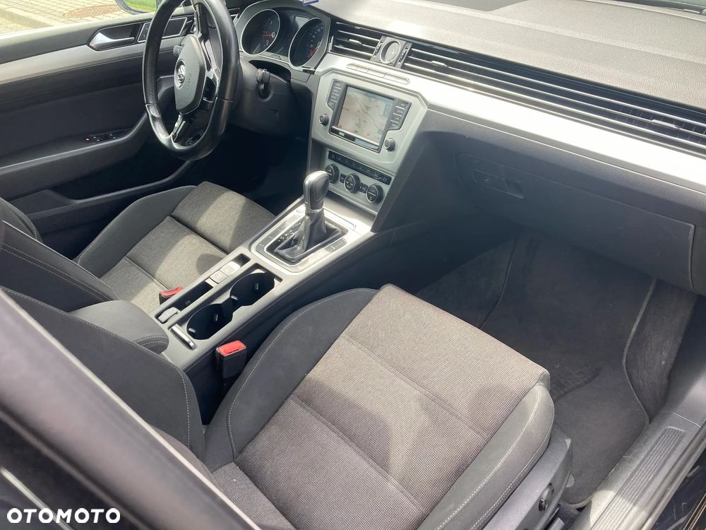 Volkswagen Passat 2.0 TDI BMT Highline DSG - 14