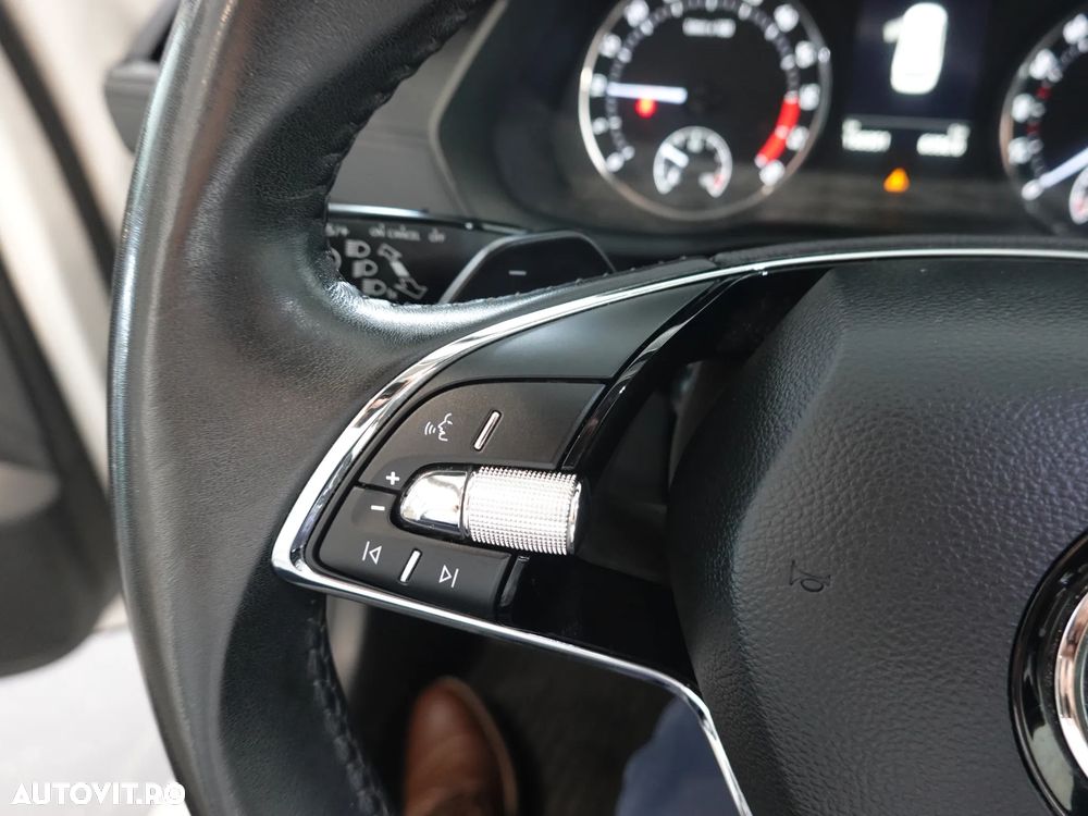 Skoda Octavia 2.0 TDI DSG Ambition - 18
