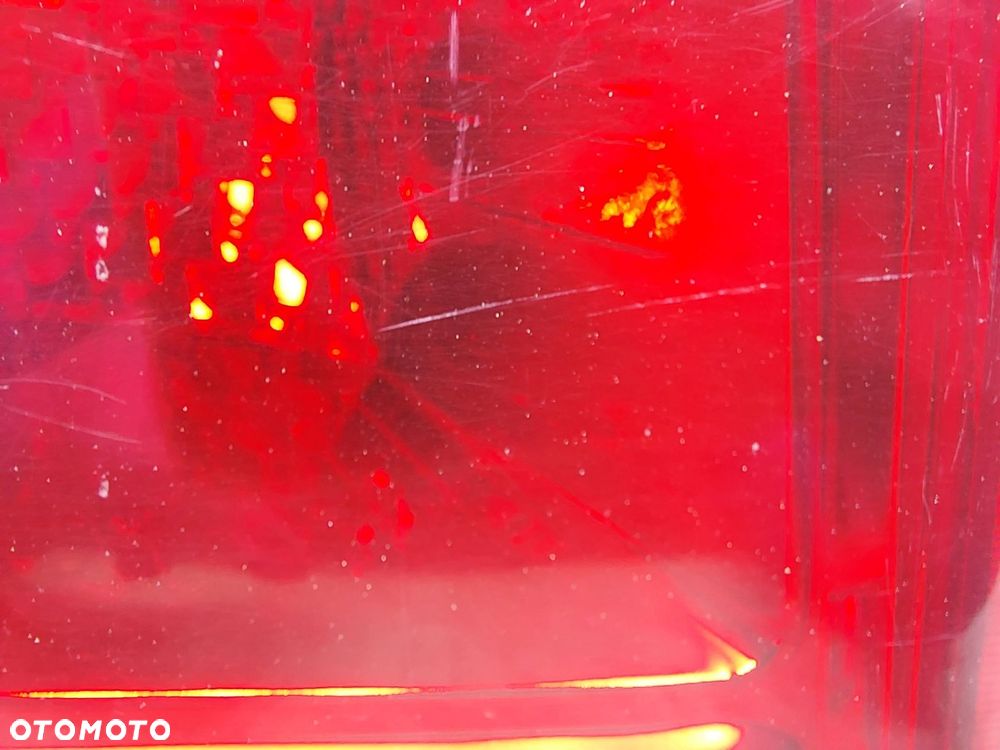 Lampa Lewa Tył Tylna Kia Carens Iii - 7