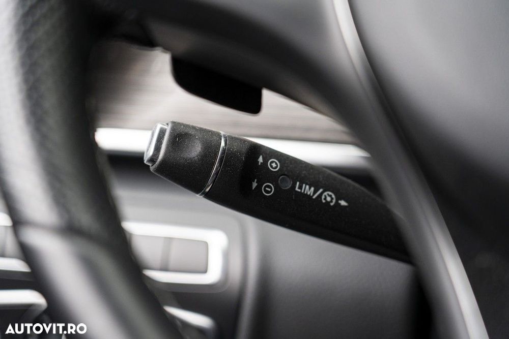 Mercedes-Benz V - 31