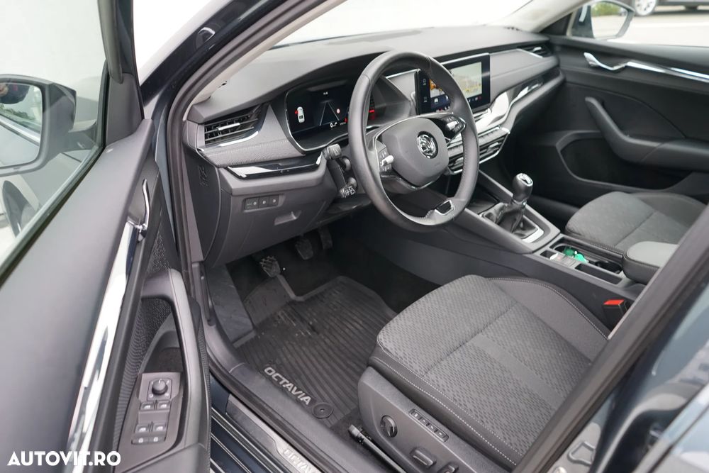 Skoda Octavia 2.0 TDI Style - 11