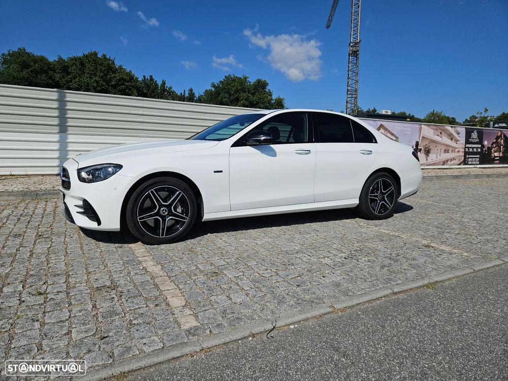 Mercedes-Benz E 300 de 9G-TRONIC AMG Line - 4