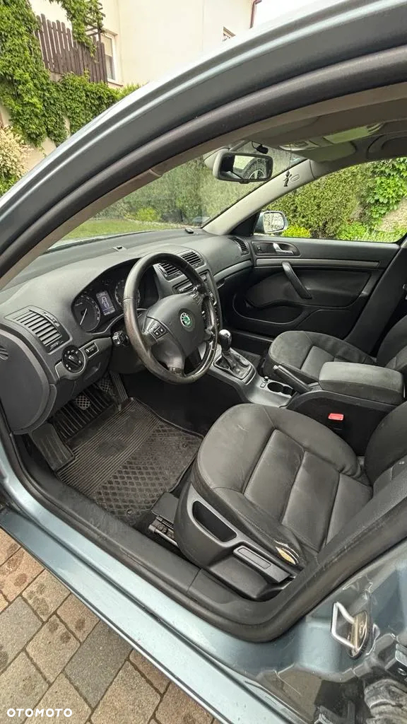 Skoda Octavia - 8