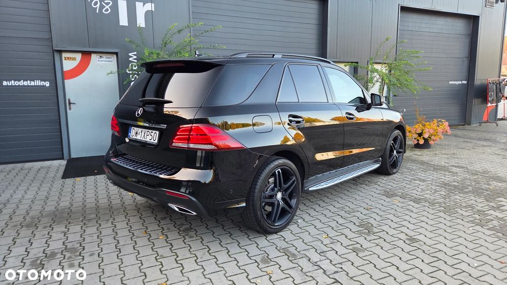 Mercedes-Benz Gle 2016 photo 5