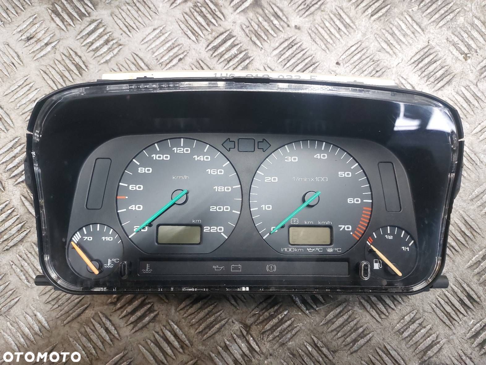 LICZNIK ZEGARY VW GOLF III 2.0 8V 1H6919033F - 1
