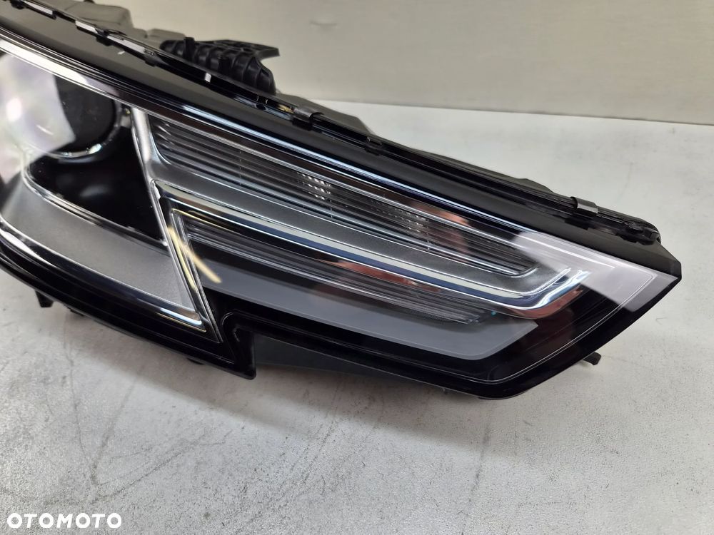Lampa , Reflektor Audi A4 S4 B9 8W 8W0941006 - 3