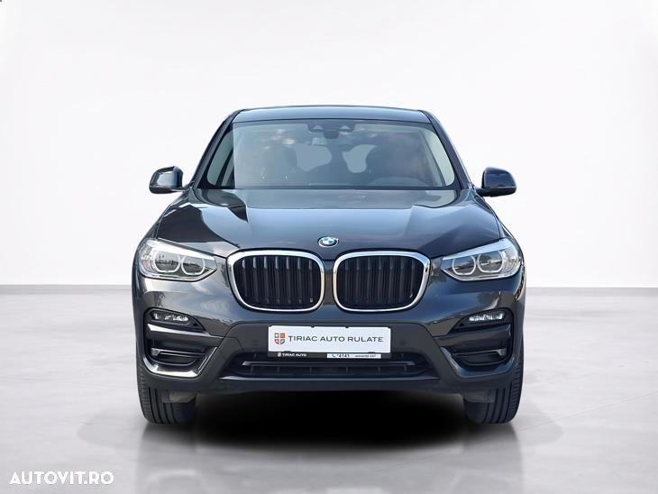 BMW X3 xDrive20i AT - 10