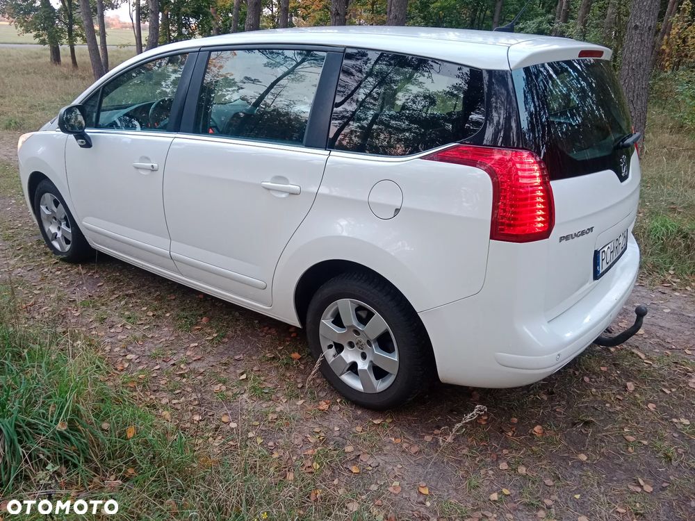 Peugeot 5008 - 18