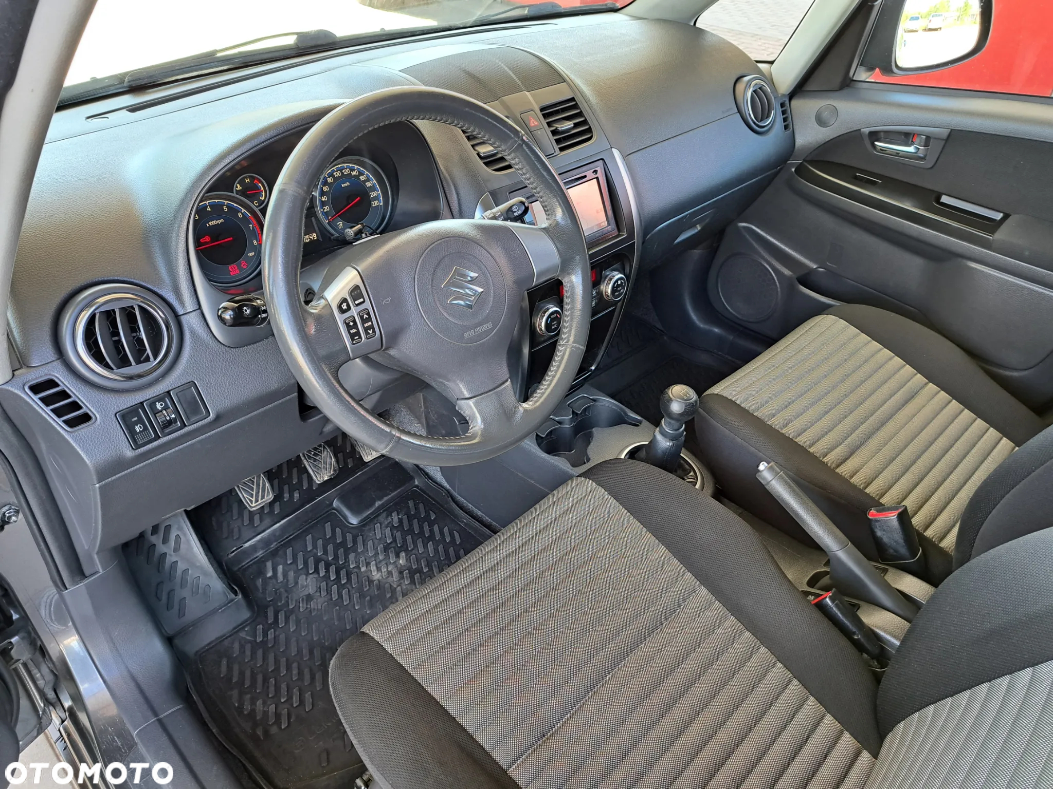 Suzuki SX4 - 14