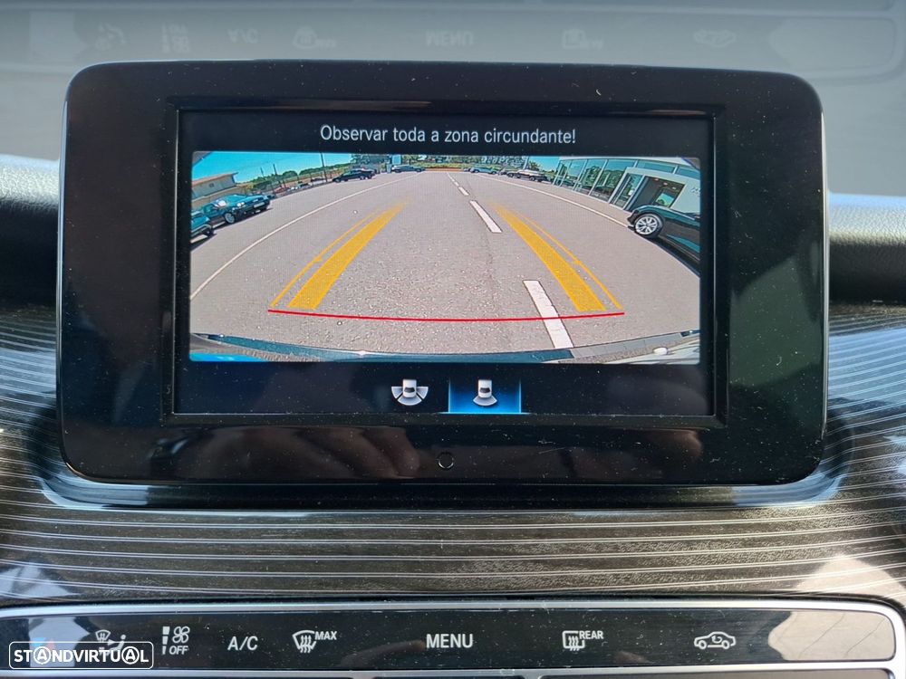 Mercedes-Benz V 250 d Longo Avantgarde - 24