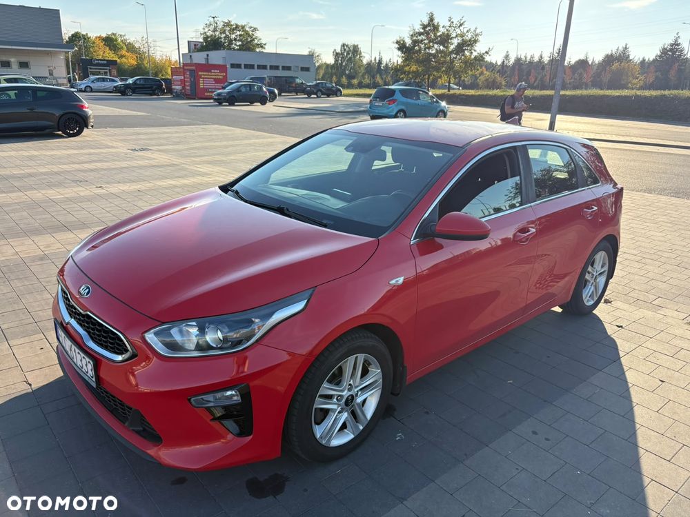Kia Ceed 1.6 CRDi SCR M - 16