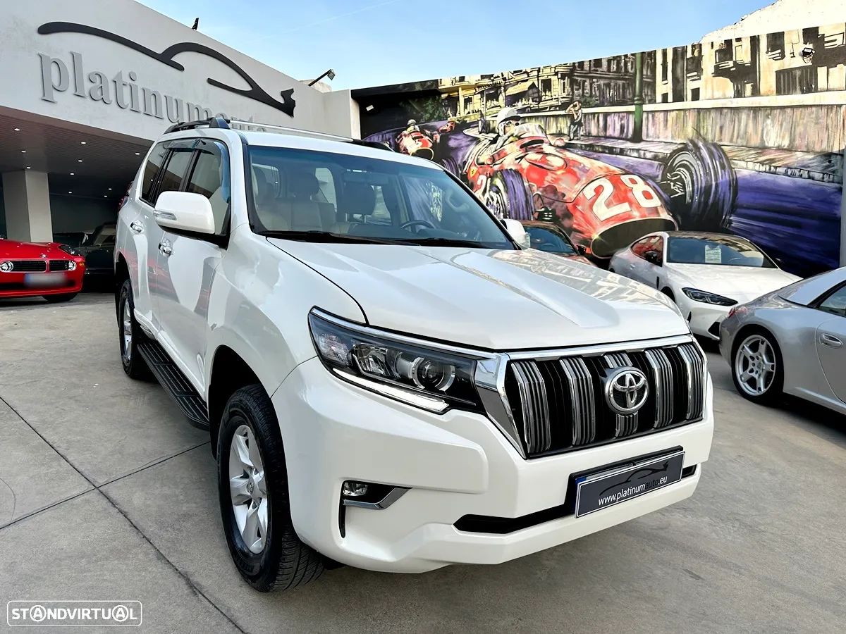 Toyota Land Cruiser Prado - 1